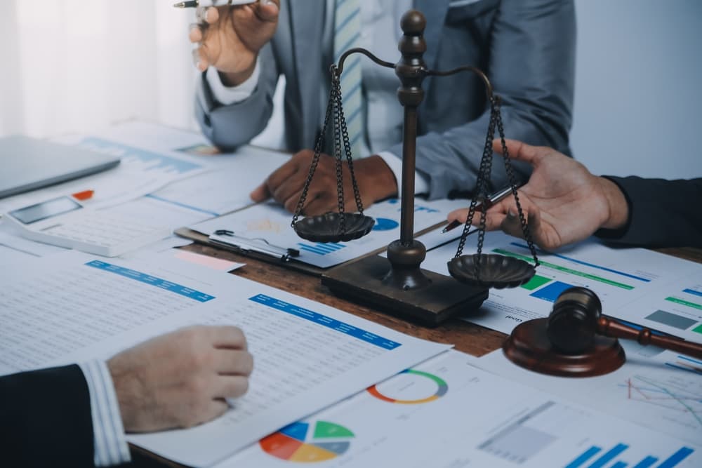 How to Find the Best Business Lawyer Near Me Law Office Of Parag L Amin P.C